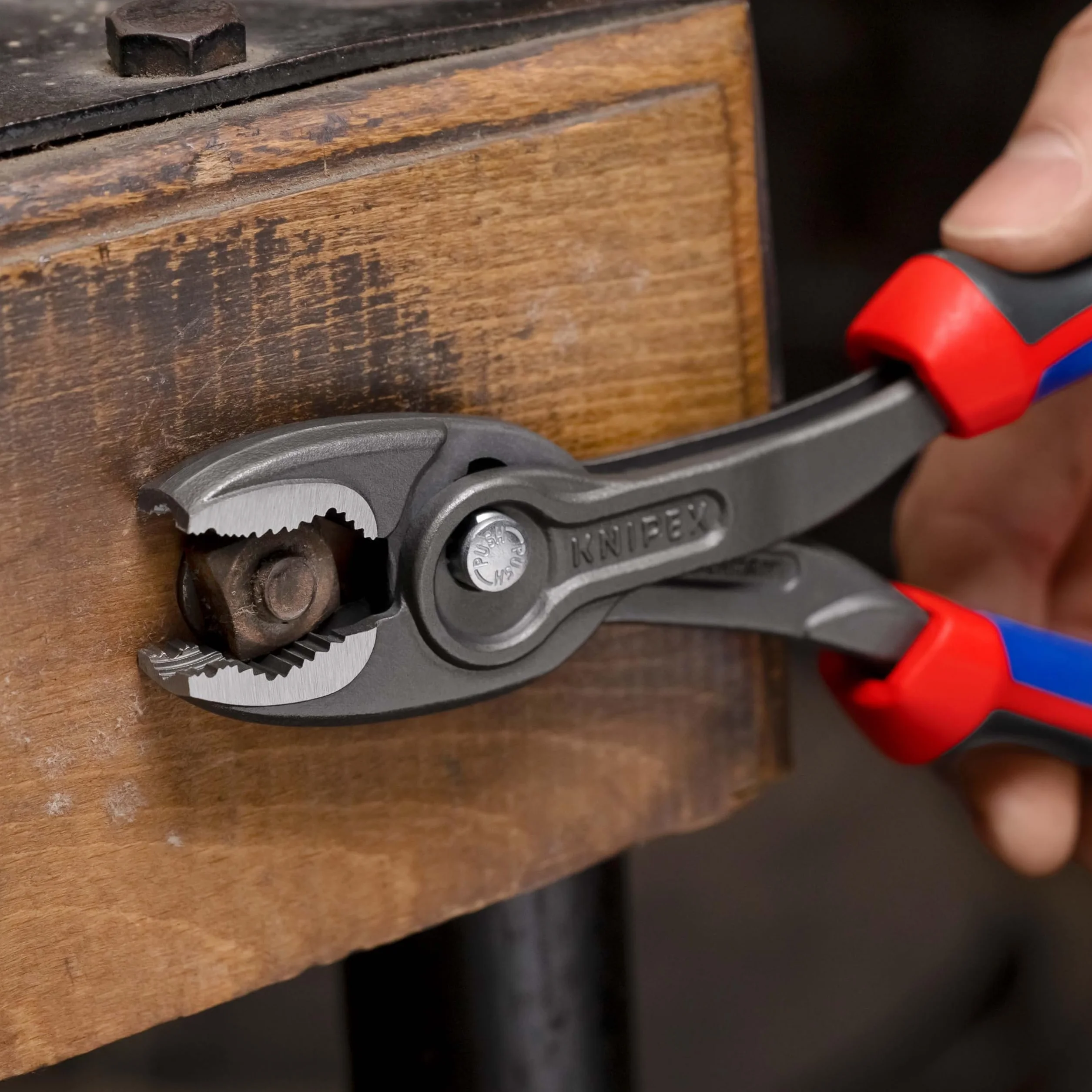 KNIPEX TwinGrip Alicate de agarre frontal y lateral con cartulinas autoservicio con mangos confort 200 mm, 82 02 200 SB