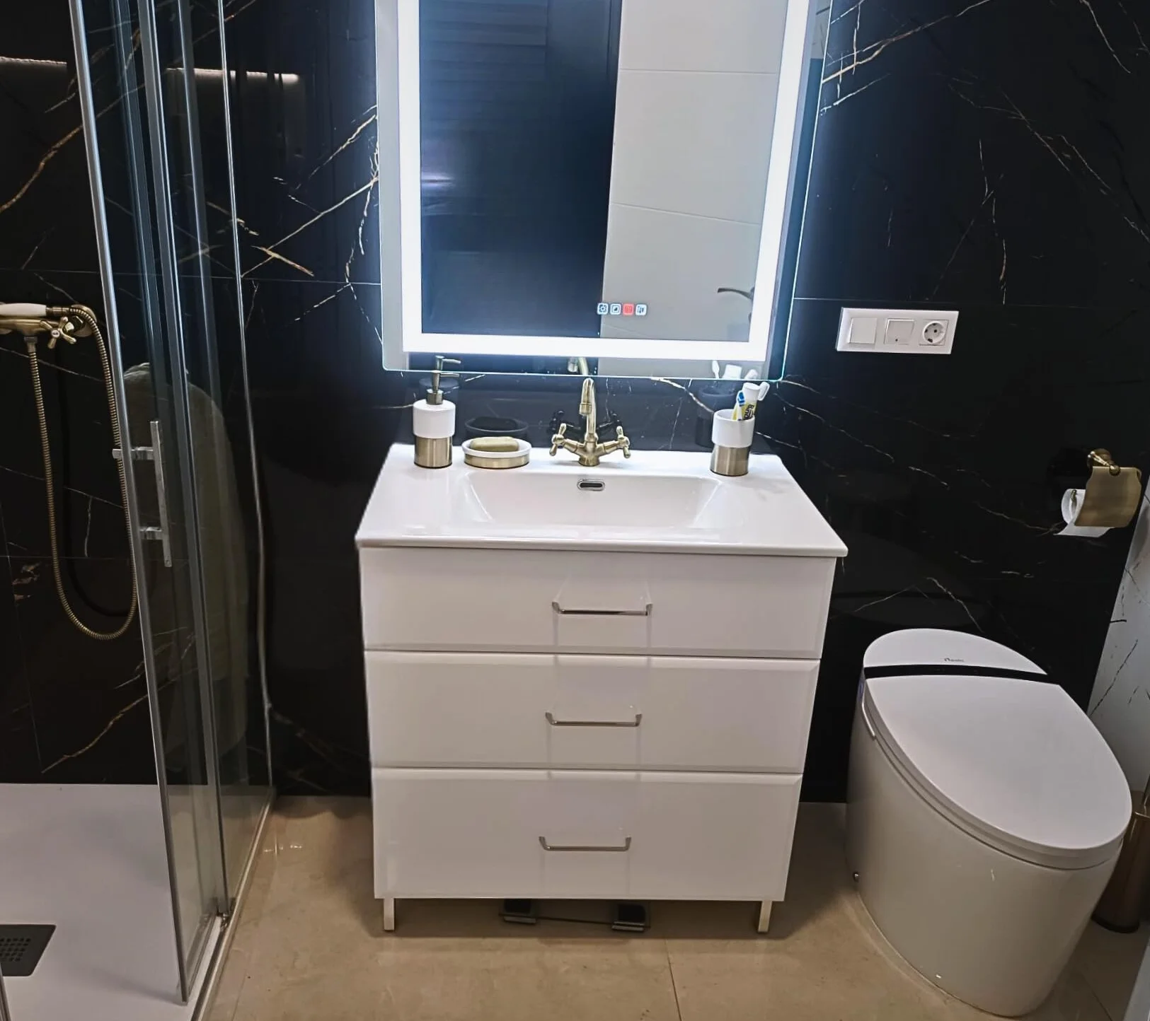 Nashi Aldara iPlus 5 - Inodoro Inteligente estilo japones | wc con App móvil y mando tapa automática, calefactable, chorrito y secado | Salida dual suelo o pared