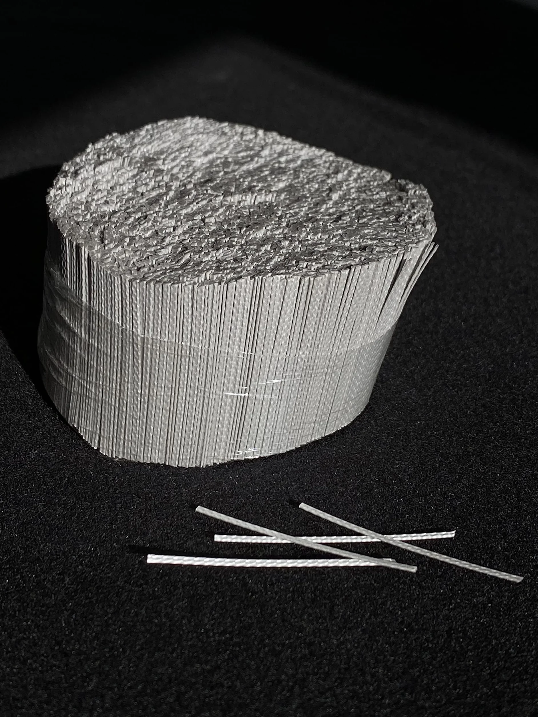 Fibra estructural para hormigón. Macrofibra DURUFORT para el refuerzo del hormigón. Bolsas de 3 kg.