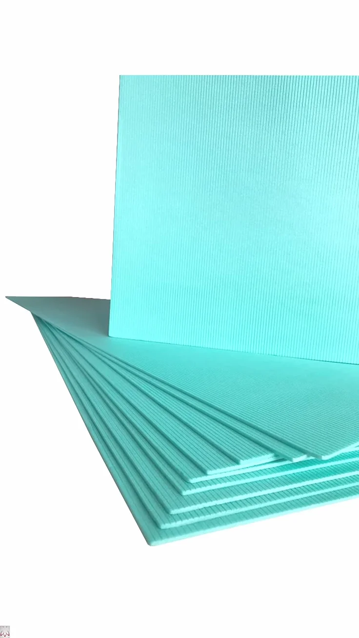 Base de aislamiento de suelo 5 mm – 30 m² – 60 unidades de insonorización para suelos laminados y parqué