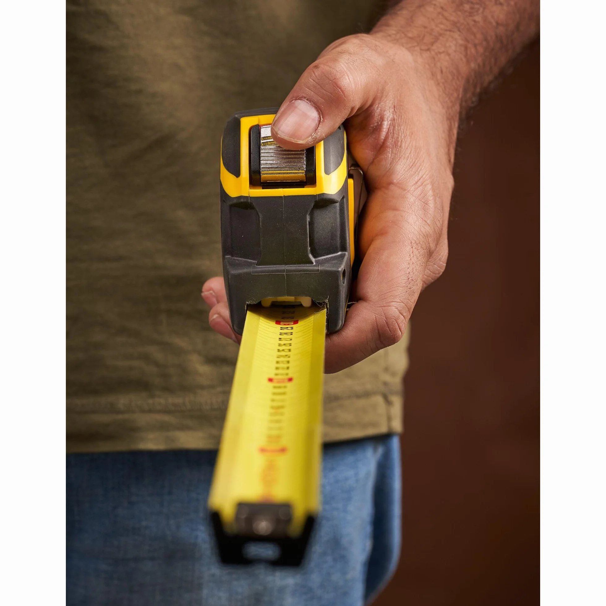 STANLEY FATMAX Flexómetro AutoLock 8m x 32mm Cinta ancha Gancho magnético