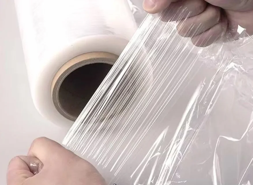 Film Transparente para Embalar | 50cm de Ancho x 200 Metros de Longitud | Rollo de Film para Embalaje Industrial y Paletizar, Plástico de Alta Elasticidad y Resistencia. (6 UNIDADES)