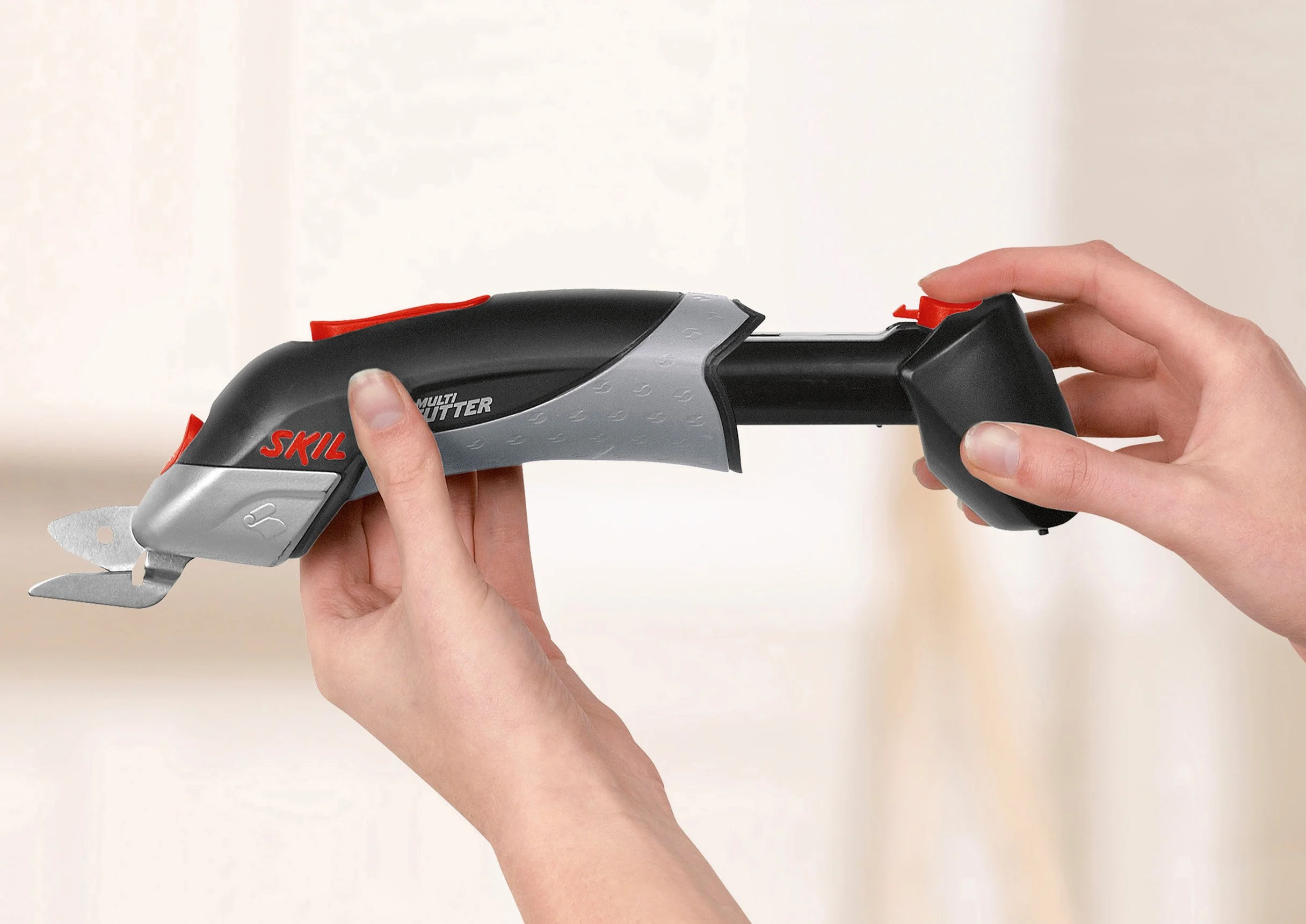 Skil Multi-Cutter 2900 AJ Cizalla a batería (cizalla universal para cartón, papel, etc., cargador + batería de 4,8 V incluida, cizalla universal) F0152900AJ