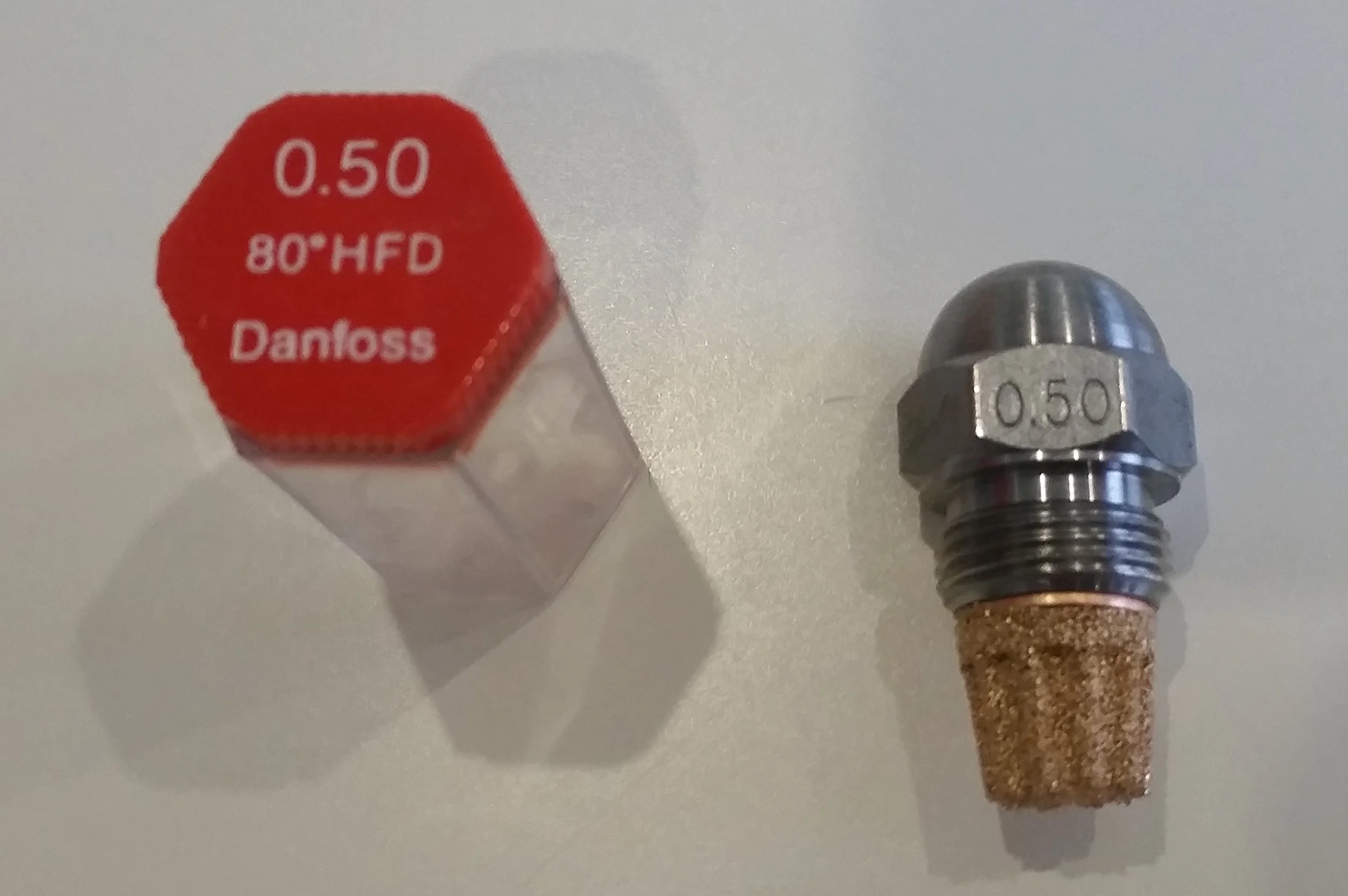 Boquilla de Quemador Danfoss 0,50 80° HFD - 030H8008