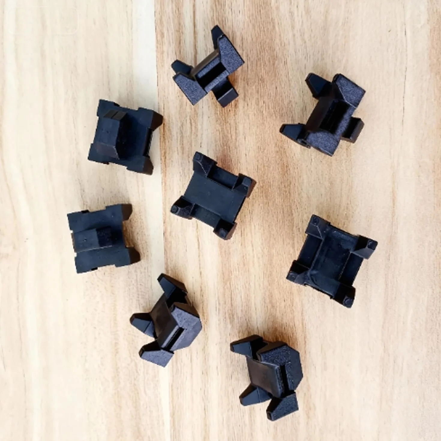 16 Clips de Ranura para Cables 15.7 x 7 mm Clips de Cable para Perfiles de Aluminio Negro Abrazaderas para Perfil de Aluminio para Perfil Estándar Europeo 4040 Para Uso Industrial y Doméstico