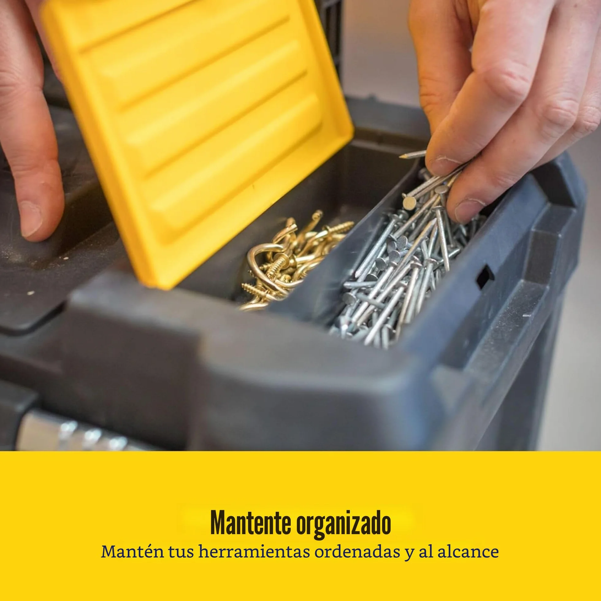 STANLEY Caja de Herramientas Rodante Esencial, Taller Móvil 3 en 1 con Unidades Apilables, Solución Portátil para Herramientas, STST1-80151.