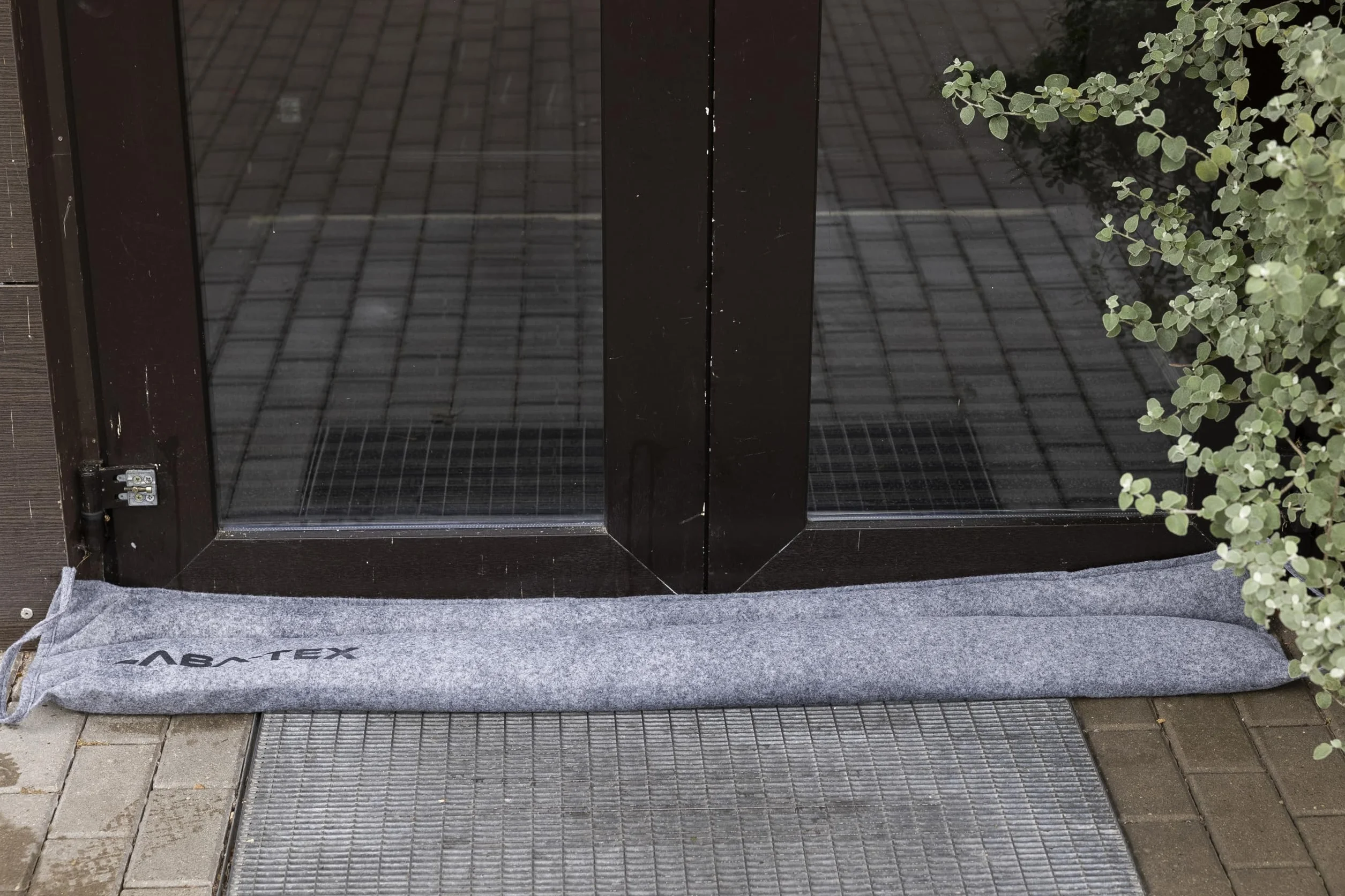 Barreras de inundación – 2 unidades de 15 L de agua acificados protección móvil contra inundaciones 120 x 10 cm para garajes, casas, sótanos, puertas, sacos de protección contra inundaciones
