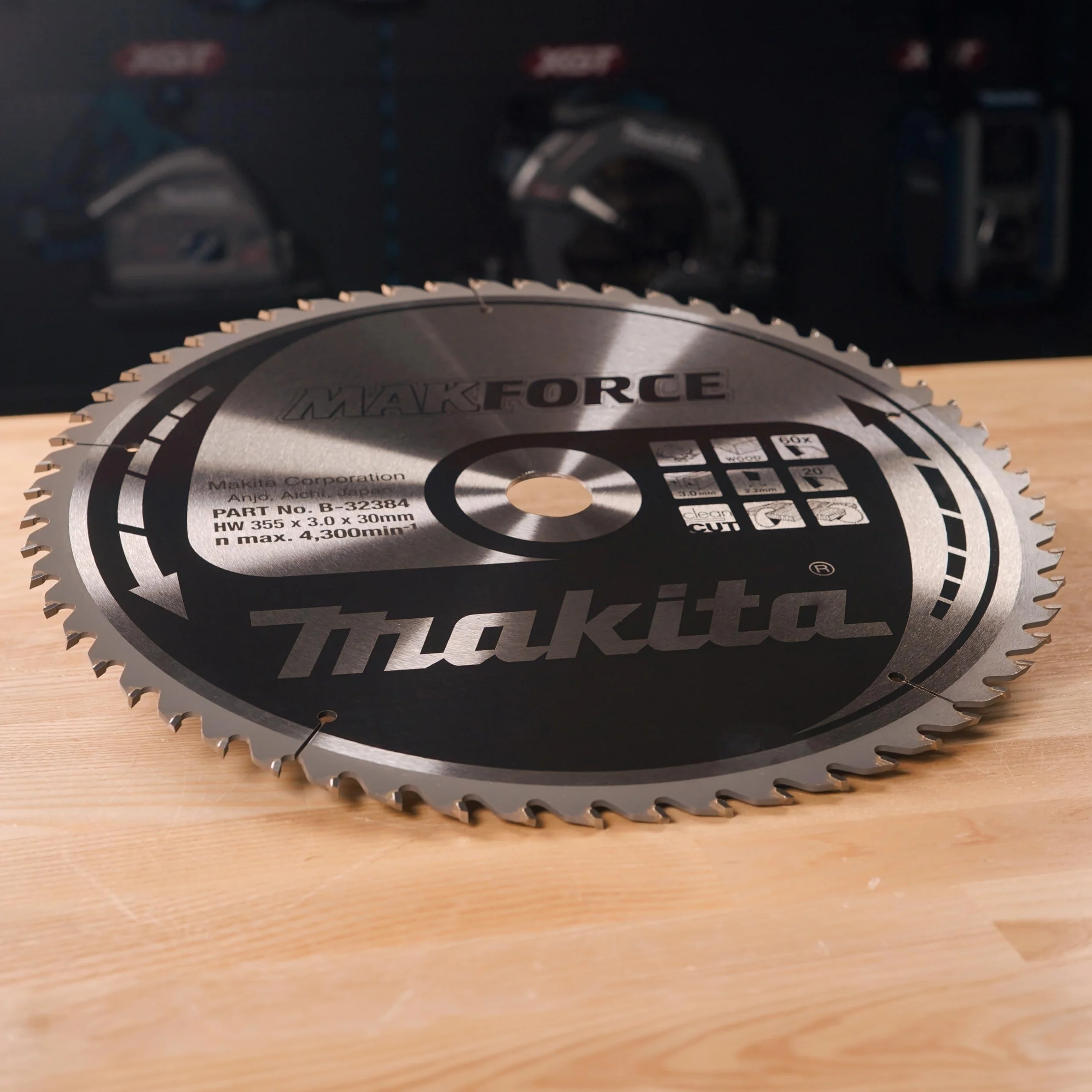 Makita B-32384 Hoja Makforce T.C.T. 355x30mm 60T Madera