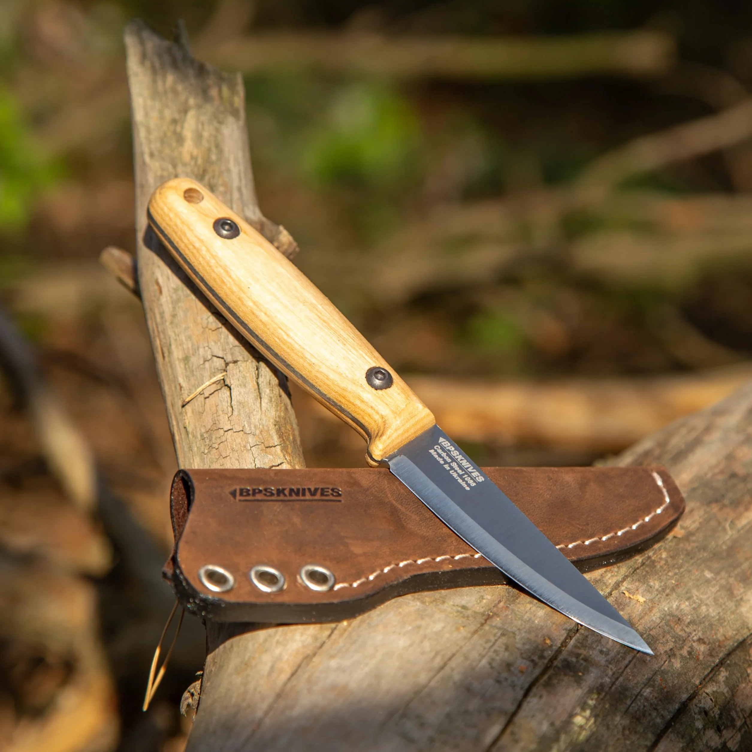 BPSKNIVES Finn Lite - Cuchillo Puukko - Cuchillo de hoja fija de acero al carbono con funda de cuero - Cuchillo pequeño de espiga completa - Cuchillos de campamento - Cuchillo de campamento escandina