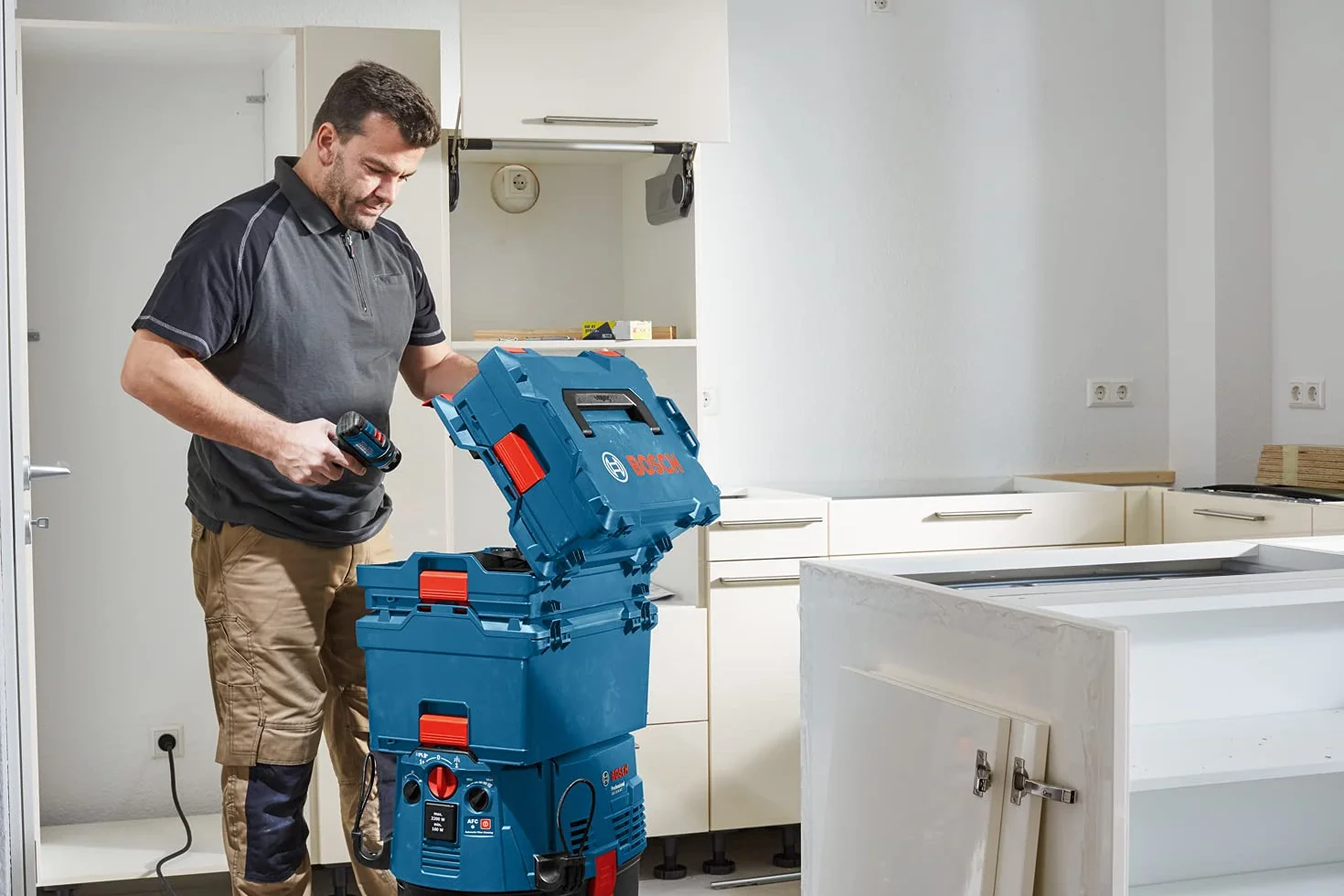 Bosch Professional sistema de maletín de transporte L-BOXX (capacidad carga superior hasta 100 kg, capacidad carga en caja hasta 25 kg, fuerza tensado 50 kg, material: plástico ABS, plástico PA6)