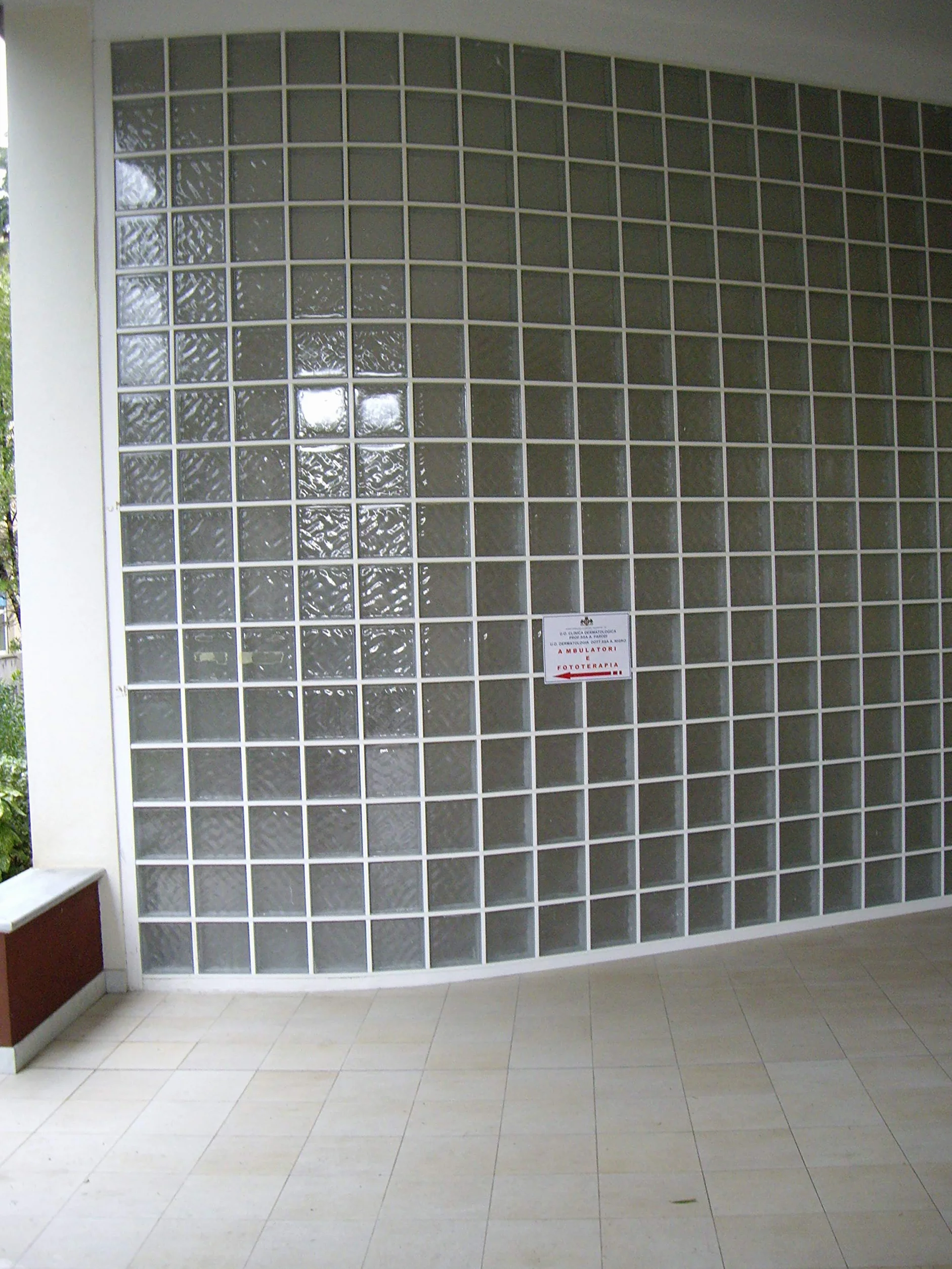 Bloque de vidrio Smart Wave Ondulado Transparente | cm 24x24x8 | Unidad de venta 1 caja de 4 pzas