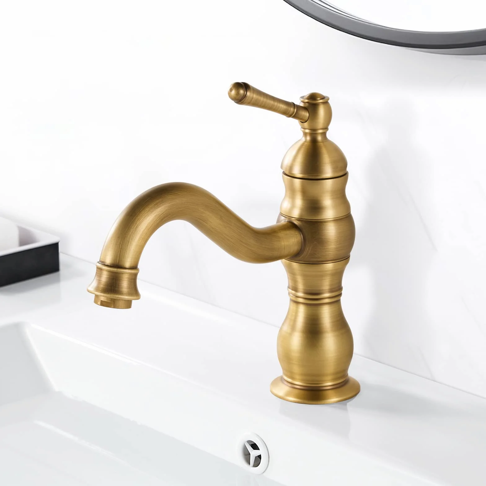 kisimixer Grifo Lavabo Vintage, Puede Girar 360 ° Grifo Monomando Lavabo, Grifo Baño Lavabo de Latón, Solo Agujero Grifo de Lavabo Baño Antiguo con Aireador, Acabado Dorado Estéril