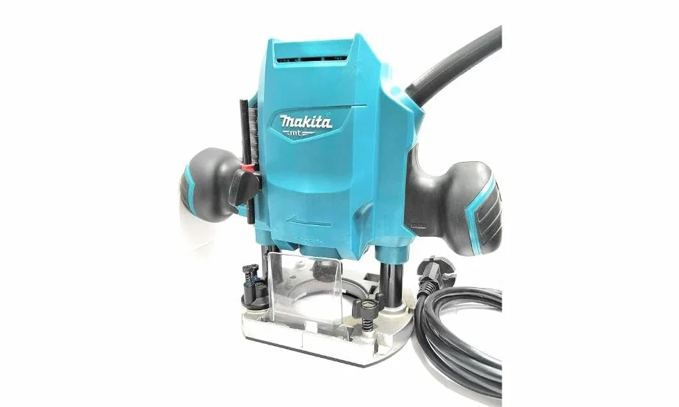 Fresadora 900W 8mm SAR marca Makita
