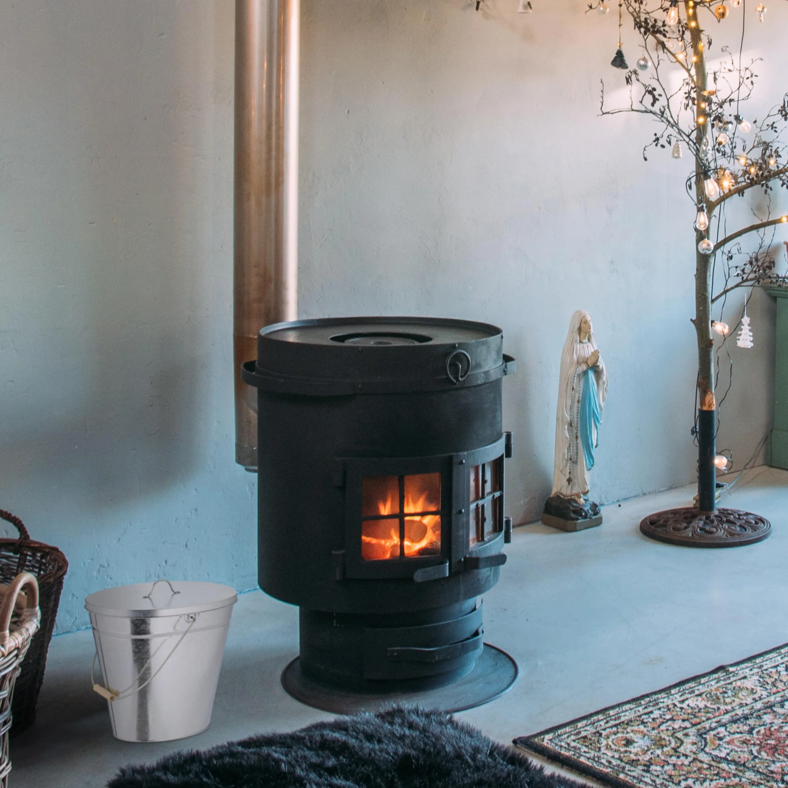 Relaxdays Cubo Cenizas con Tapa, 22 L, Accesorio Chimenea, Estufa, con Asa, Carbón y Ceniza, Acero Galvanizado, Plateado