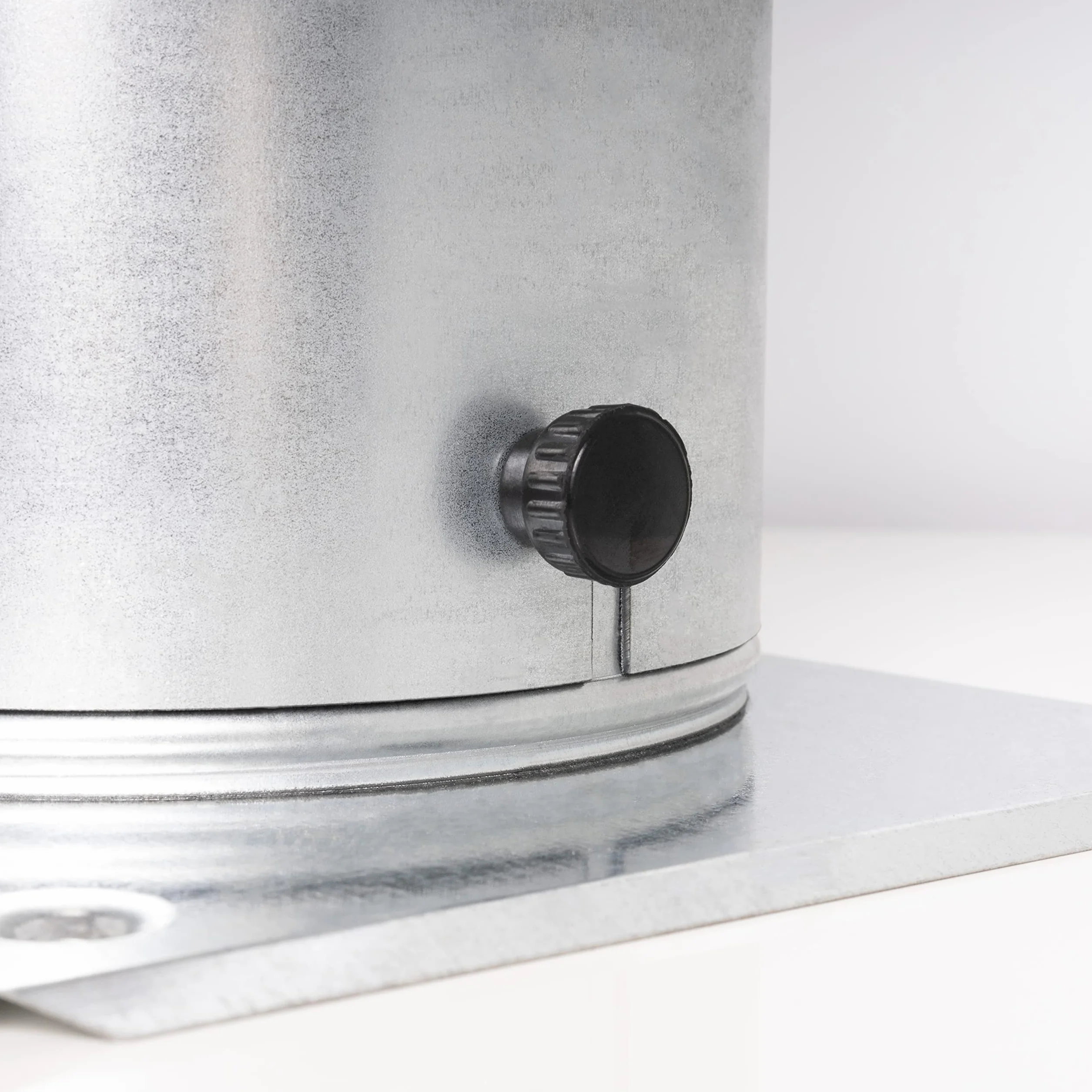 STERR ERC150AB – 150 mm Sombrero de Ventilación Alargado Giratorio con Base