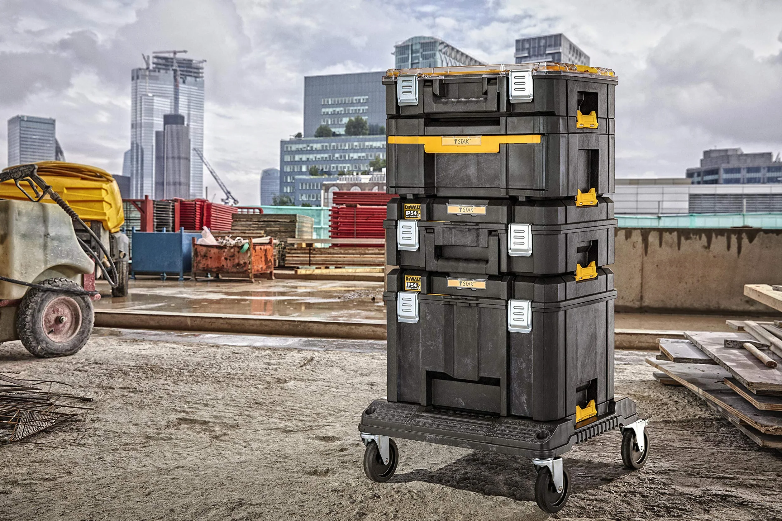 Dewalt DWST83345-1 - Caja de herramientas II (24 L, relleno de espuma compacta, se puede combinar con otras cajas TSTAK, almacenamiento seguro de herramientas eléctricas y de mano, IP54)