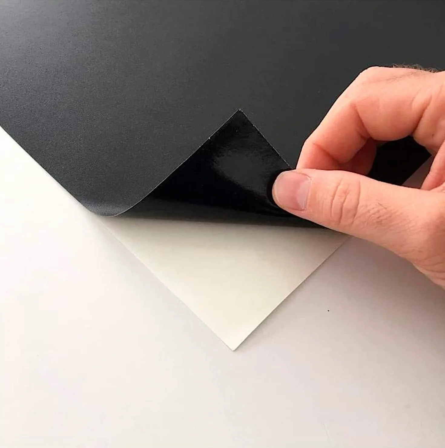 Pizarra Adhesiva Negra 100 x 122 cm Autoadhesiva para Pared con Tizas y Rotuladores