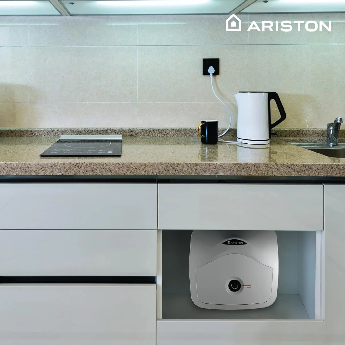 Ariston Andris R - Termo Eléctrico 15 Litros Potente, Calentador de Agua Eléctrico Vertical con Tamaño Reducido 41,8x37,7x35,2 cm, Fabricado para Instalación en España