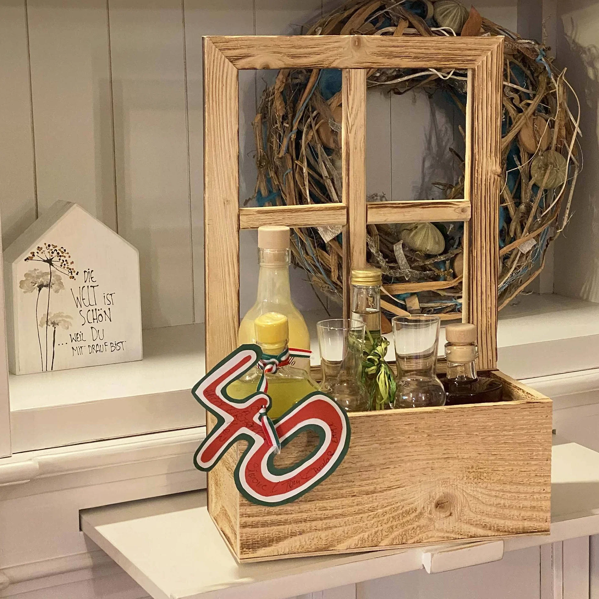 UNUS Ventana de madera con banco de plantas, decoración de madera envejecida flameada, 2 unidades
