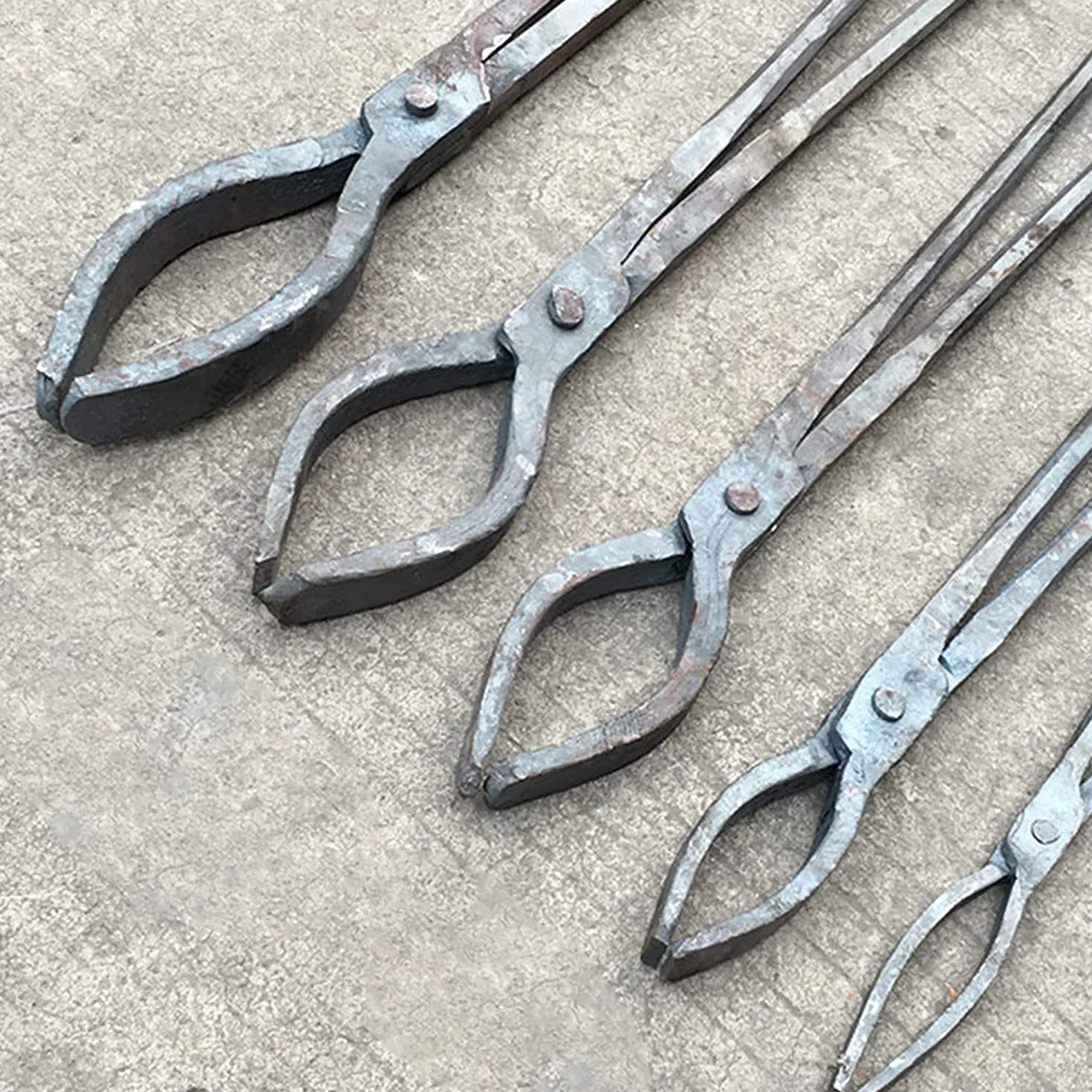 Alicates Ovalados Pinzas de Herrero Ingeniero Herrero Forja Yunque Vise Forja Herrero Yunque Herramientas de Forja Pinzas de Lingotes de Aluminio Ovaladas