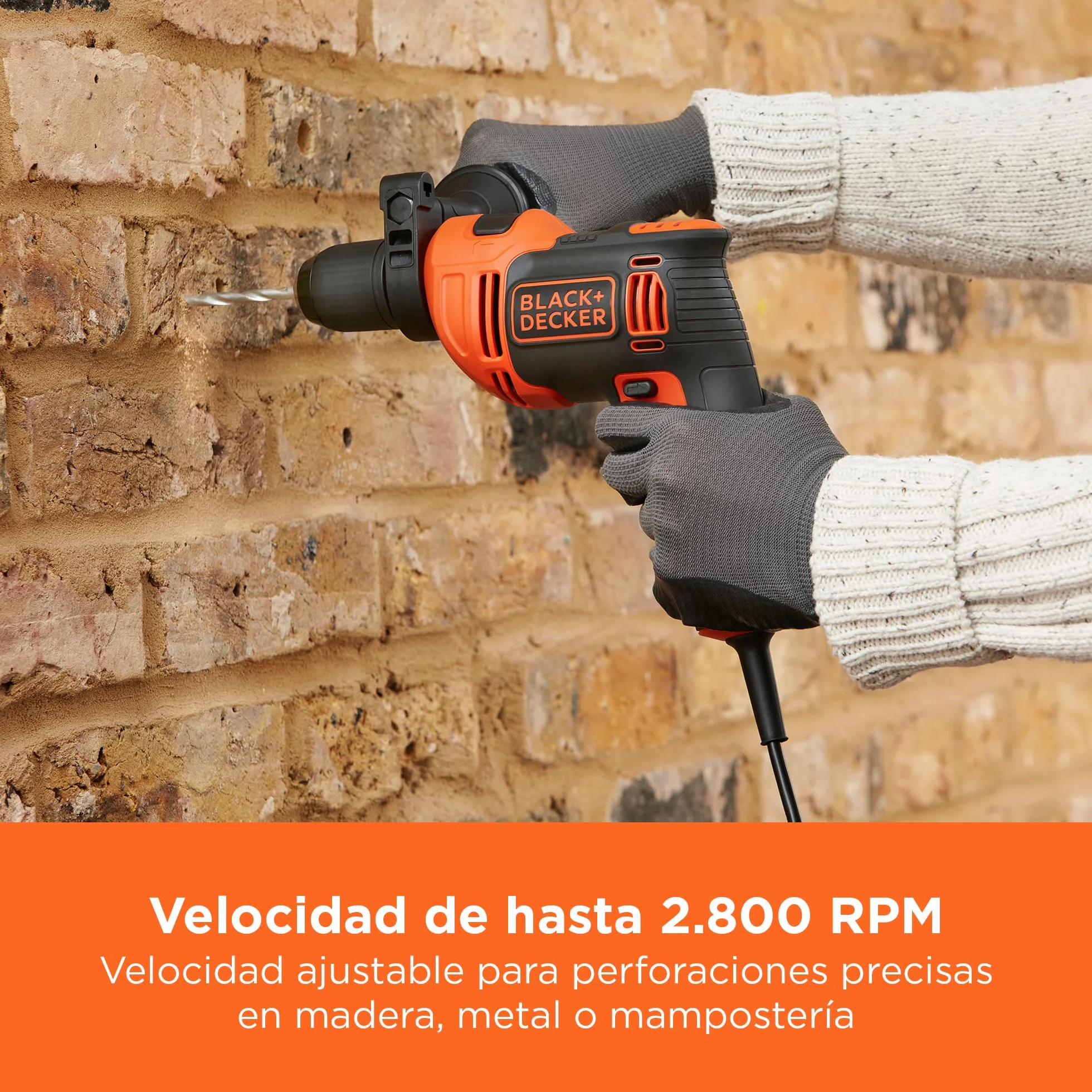 BLACK+DECKER BEH710K-QS Taladro percutor 710W 0-2800 RPM
