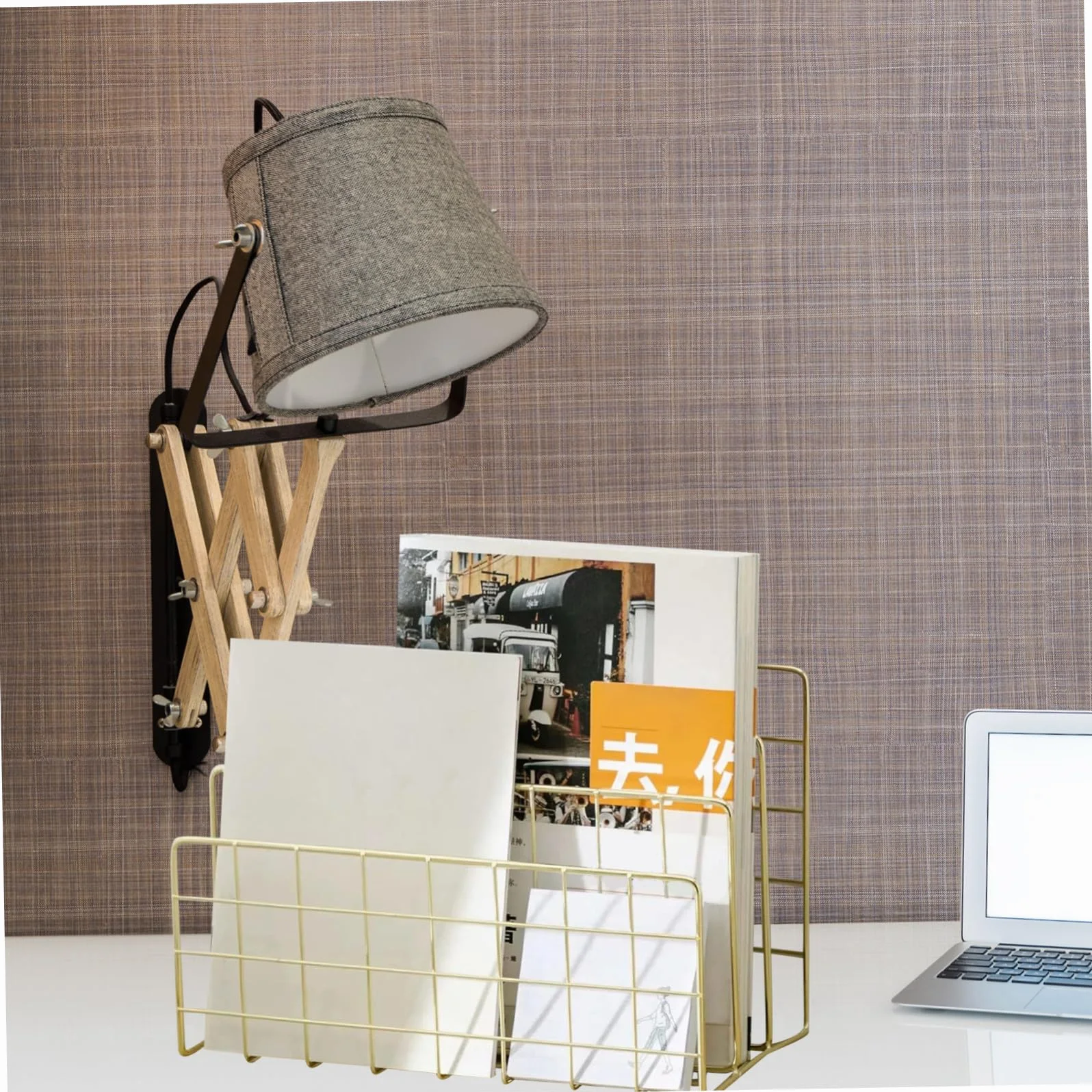 Organizador de Escritorio Metálico Dorado para Archivos y Correo con Compartimentos