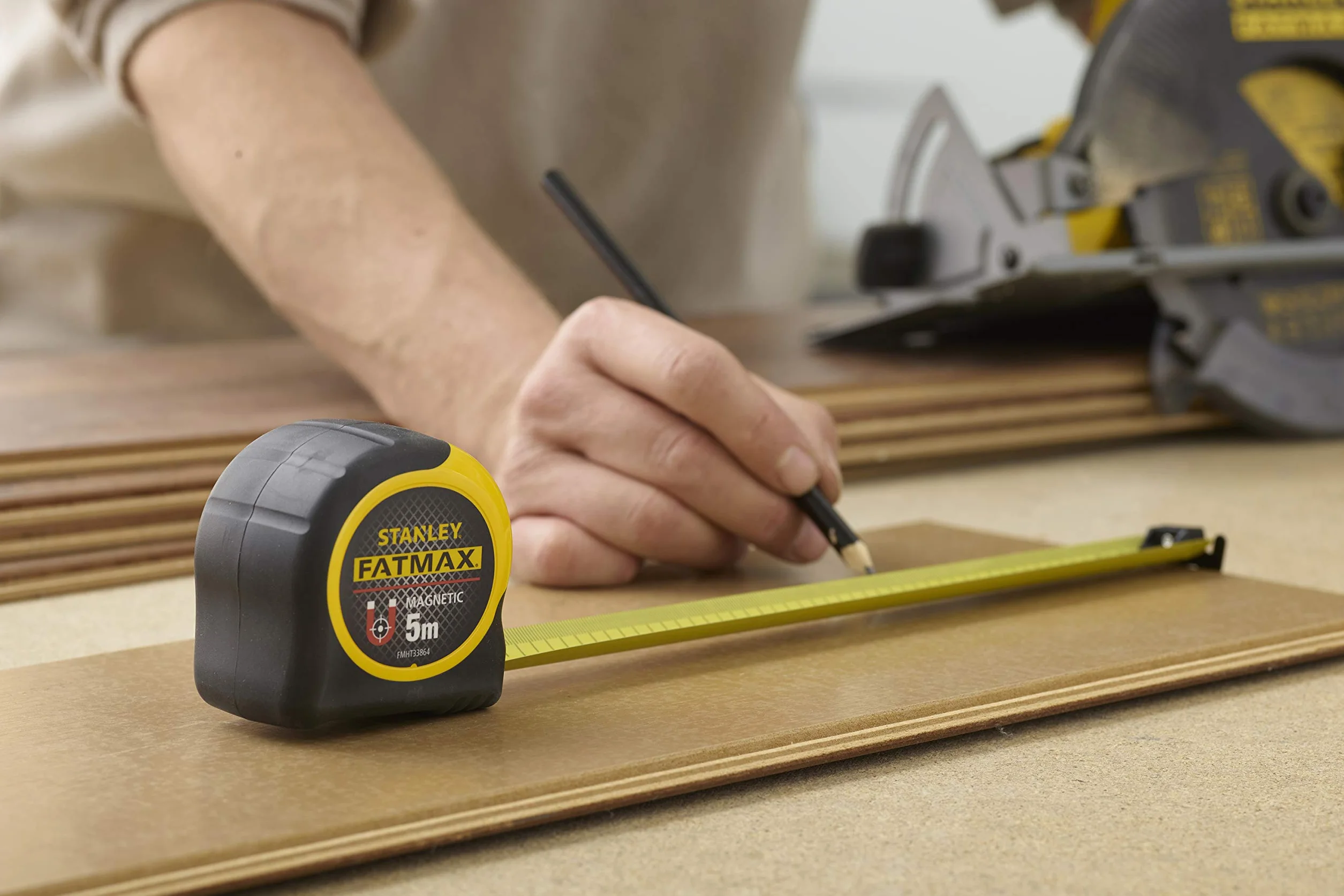 STANLEY FATMAX Flexómetro Blade Armor Classic Magnético 5m 32mm Cinta Ancha Blindaje Termoplástico Mylar