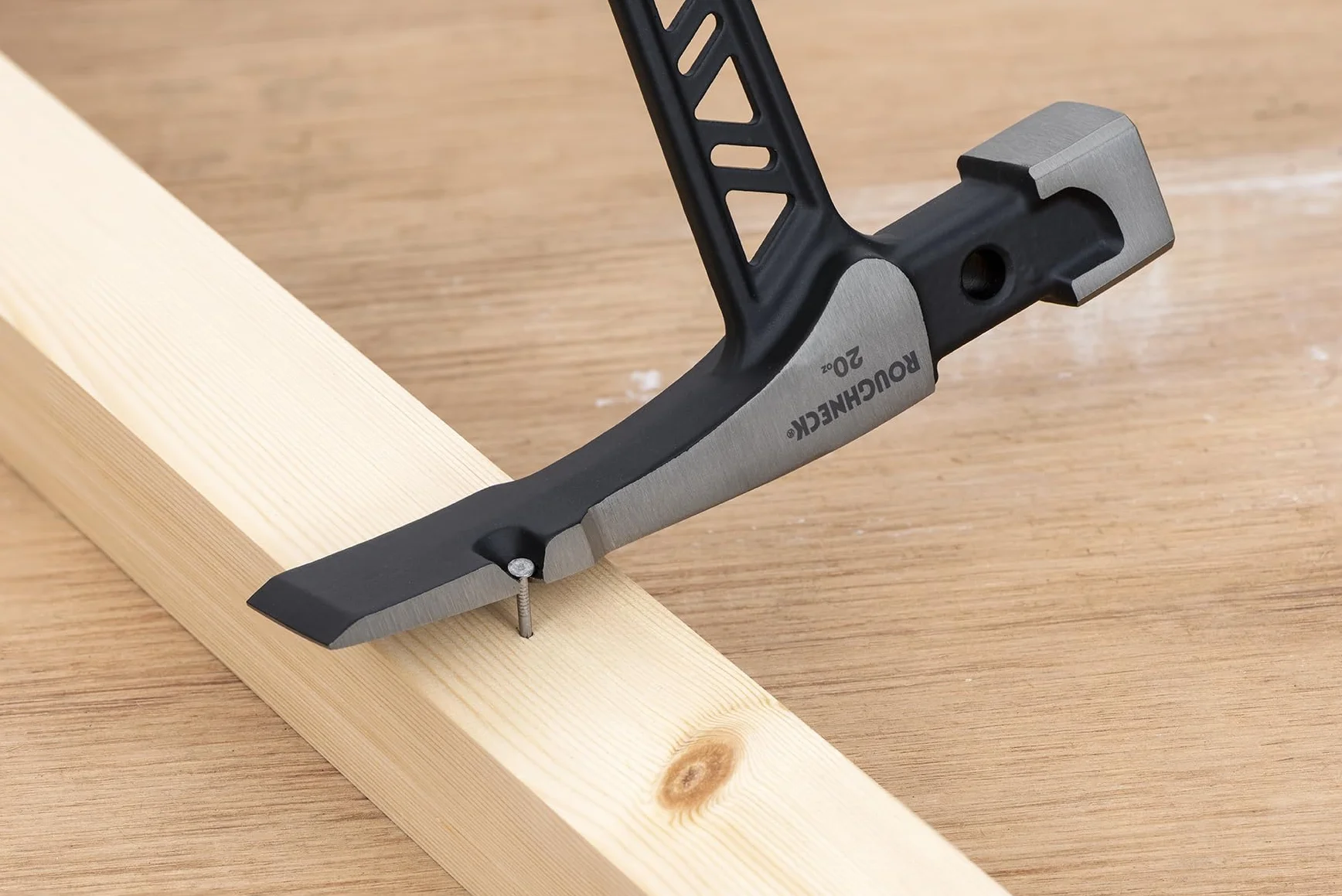 Roughneck® Gorilla V-Serie Ziegelhammer, 567 g