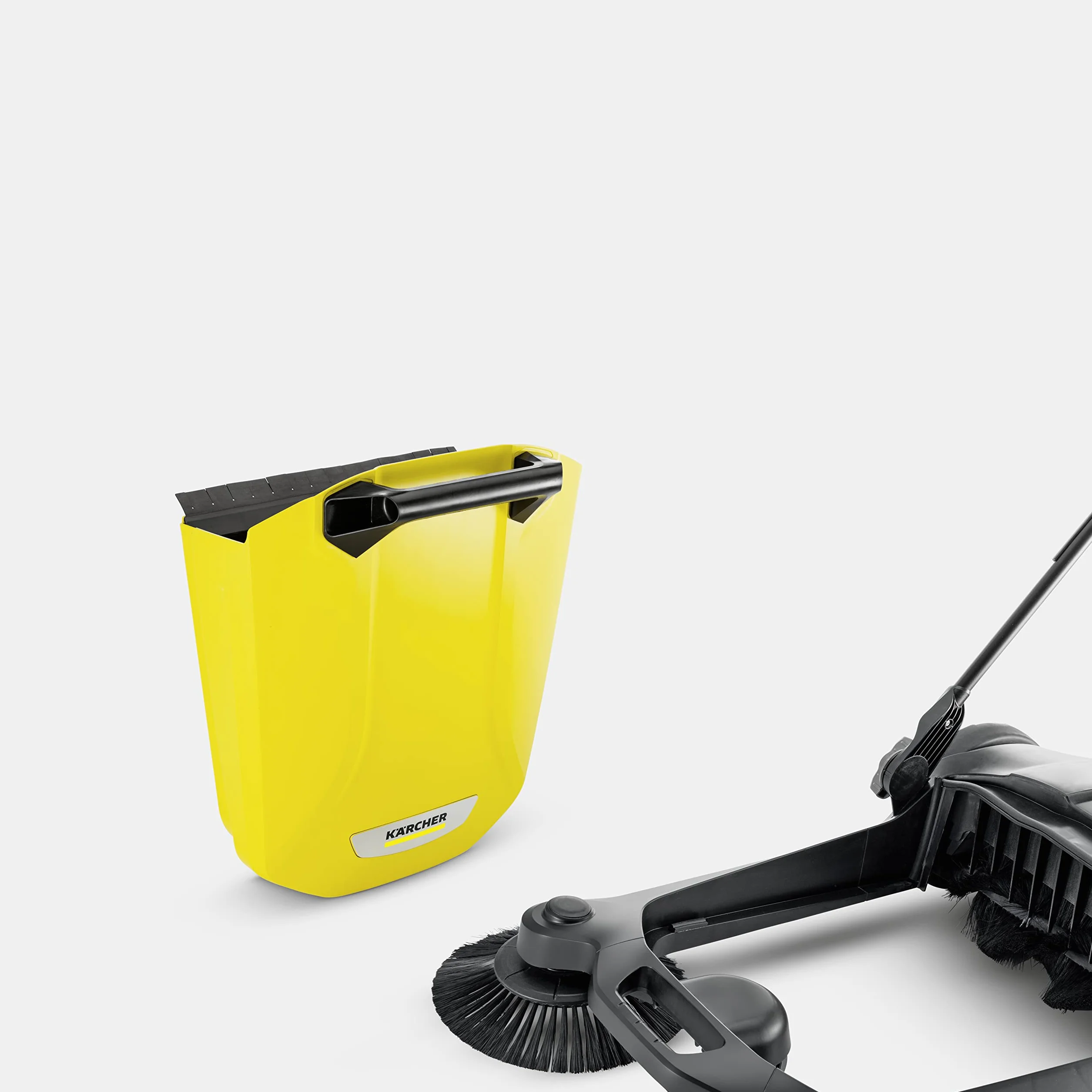 Kärcher S 4 - Barredora Doble con cepillos para Limpiar pavimentos, entradas y Caminos de jardín