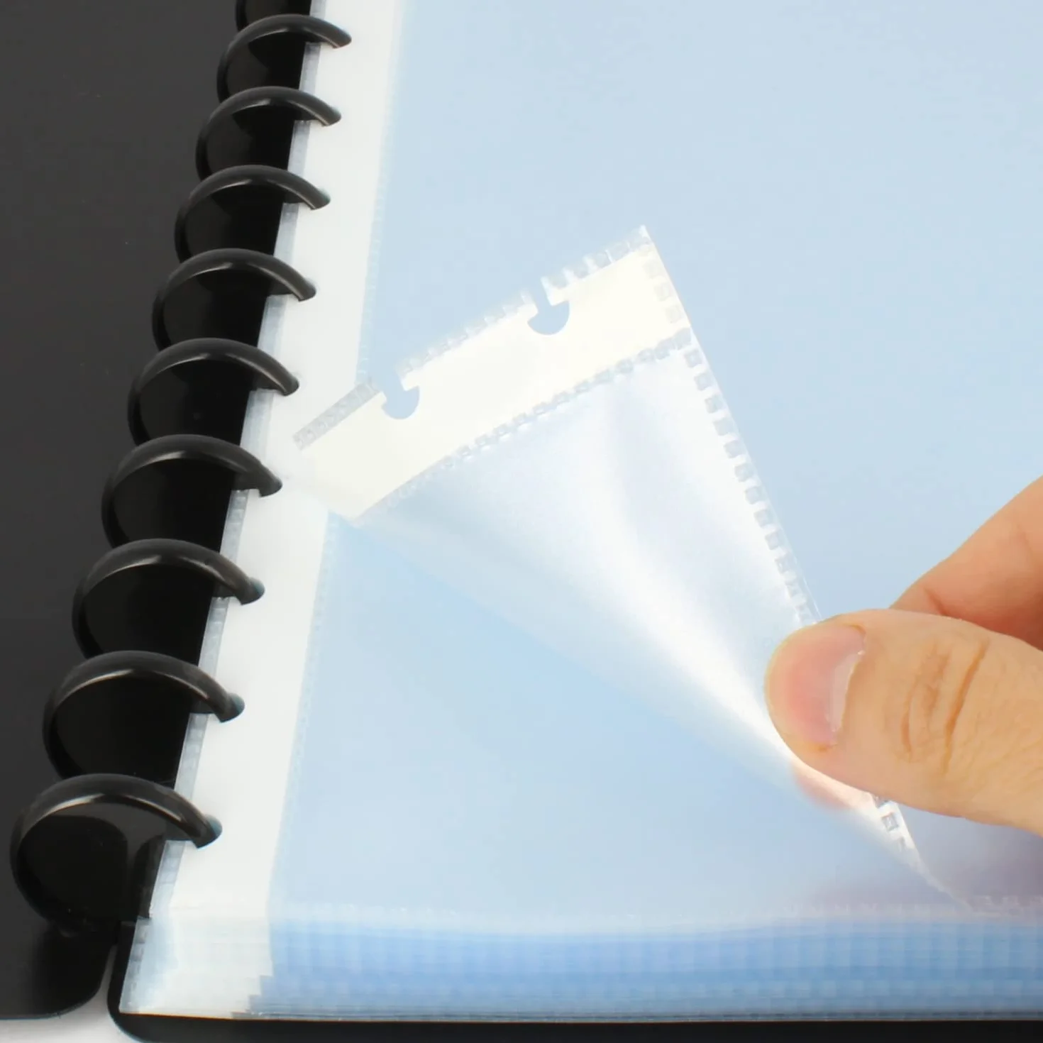 Grafoplas Carpeta de Fundas Extraibles Grafo In A4, 50 Forros Transparentes, Tapas Rígidas, Mecanismo de Discos