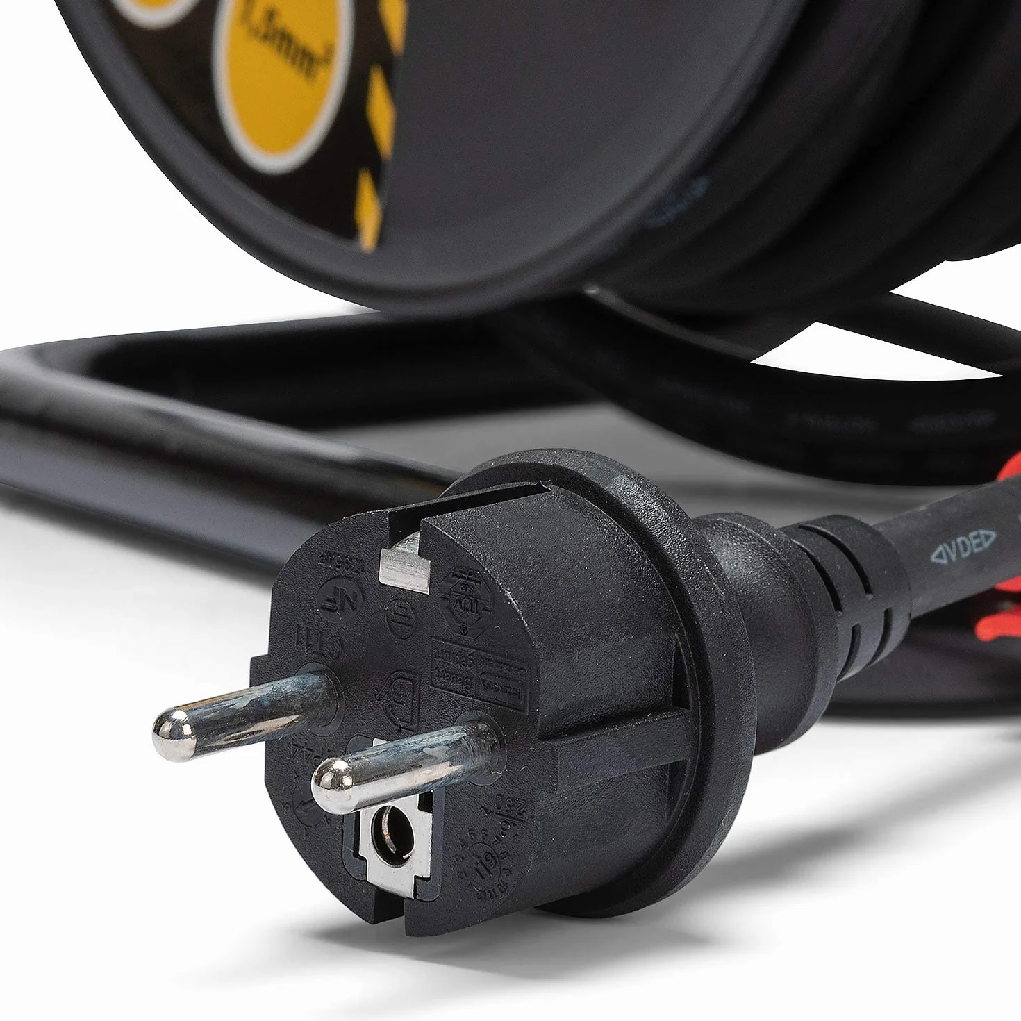 Stak REELHD-FR-40 - Enrollador eléctrico Profesional Resistente al Agua IP44 Cable 40 m de Goma 3G1,5 mm2 para Obras, Bricolaje, jardín, 4 enchufes, Estructura de Acero, Color Negro