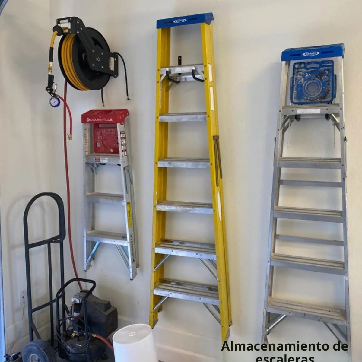 Ganchos de garaje, ganchos de garaje resistentes de 10 pulgadas, ganchos de almacenamiento de montaje en pared para herramientas de jardín, escaleras, bicicletas, artículos voluminos