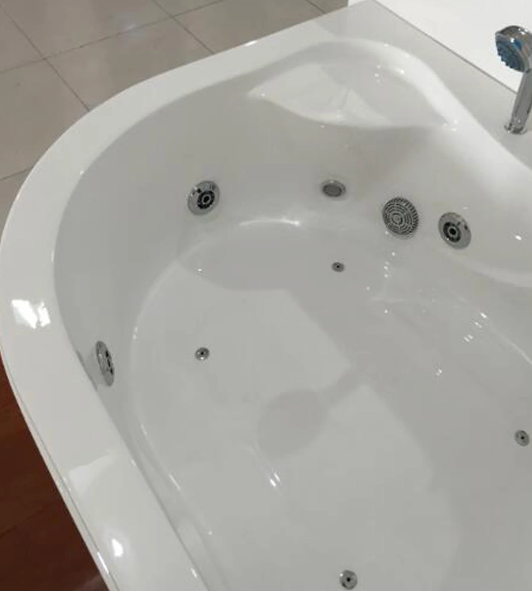 Bañera hidromasaje Varadero 170 X 115 cm Bañera Esquina hidromasaje SPA para 2 Nueva 170 x 115cm