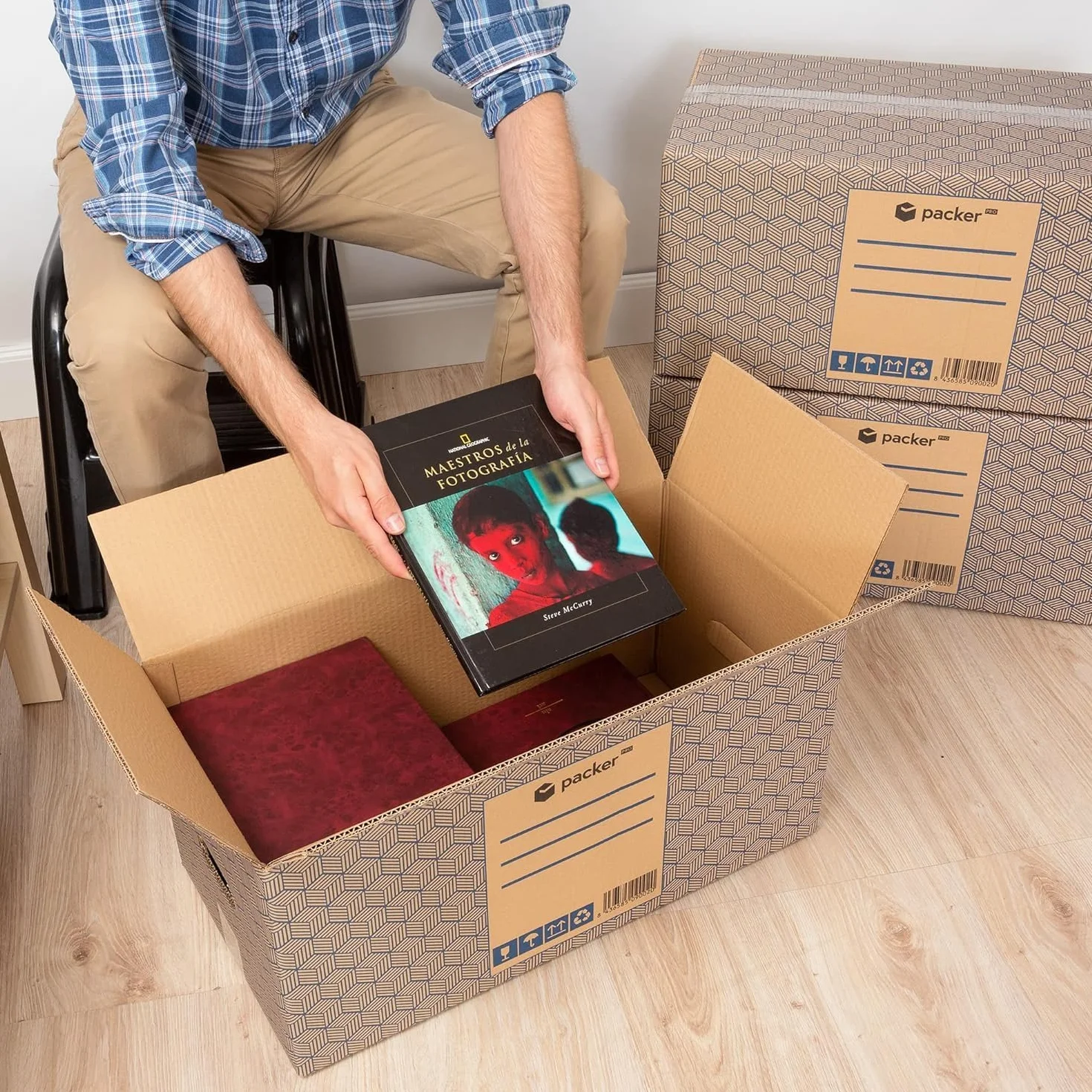 Pack 20 Cajas Carton para Mudanzas y Almacenaje Ultra Resistentes con Asas, 50x30x30cm y Rollo Burbuja 50cm x 5m