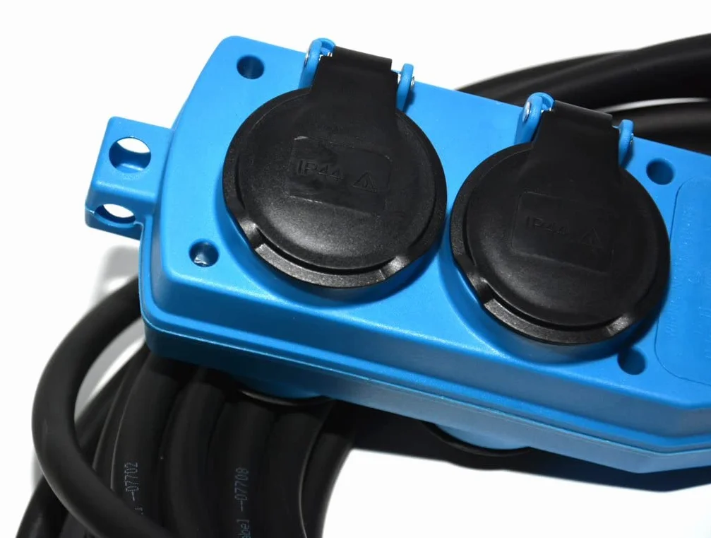 Cable alargador Hilark - 3 Hilos 2,5 mm2 - IP44 con Clavija Schuko H05VV-F 3g2,5 mm2 (3x2,5) 230 V 4 Tomas Schuko con Tapa Protectora Cable eléctrico PVC (2 m, Bloque de Tomas Schuko Azul)